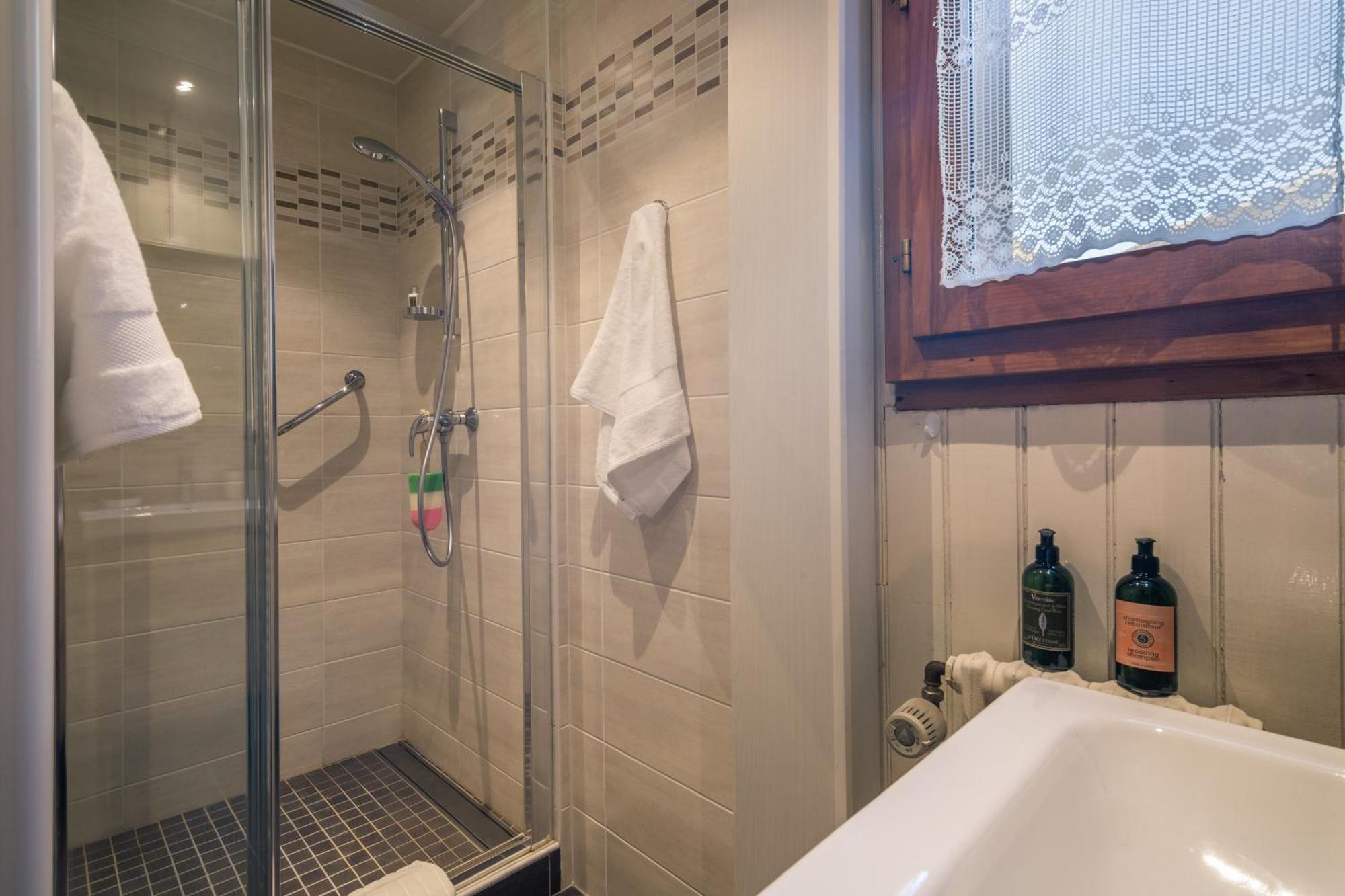 Montblanc Alpine Ski & Sauna Retreat - Happy Rentals Chamonix Exterior photo