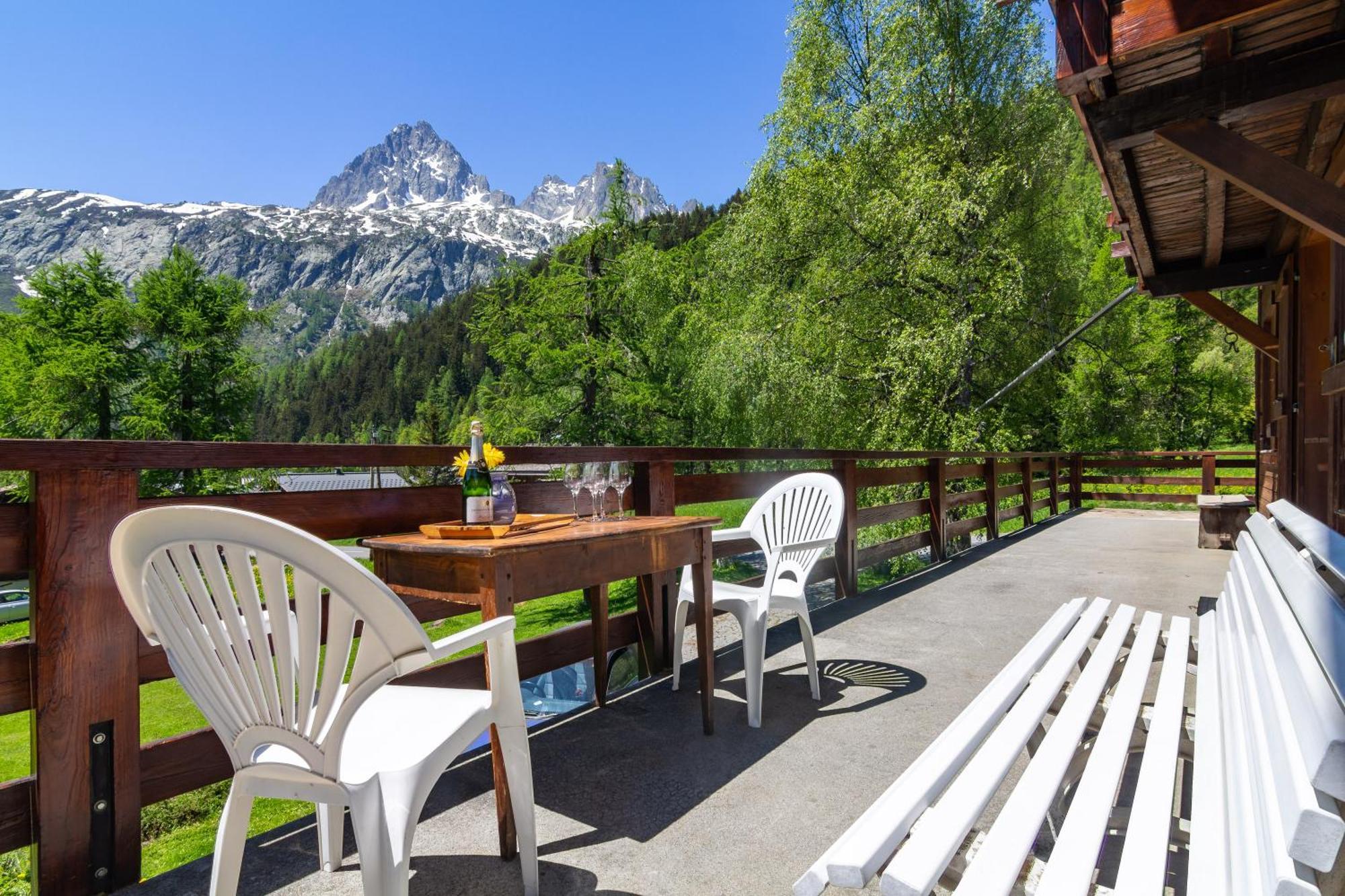 Montblanc Alpine Ski & Sauna Retreat - Happy Rentals Chamonix Exterior photo